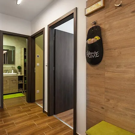 Luxury And Harmonic With Chill Terrace! *